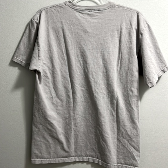 Tupac Shakur Middle fingers graphic tee 2 pac - Picture 5 of 5